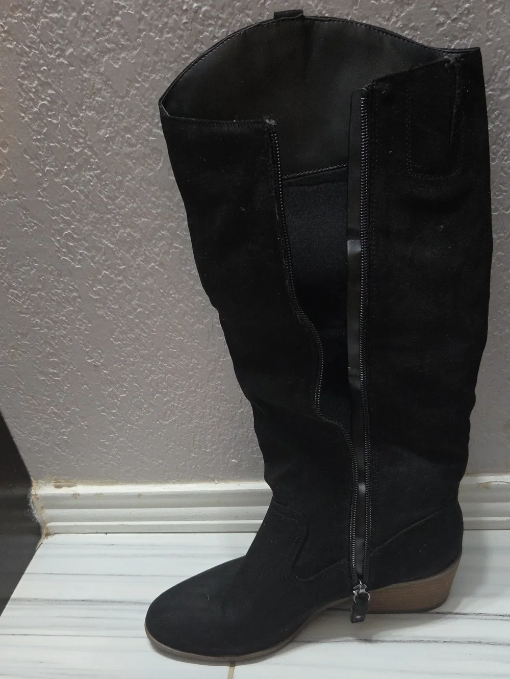Dr. Scholl's Black Knee High Boots Block Heel.